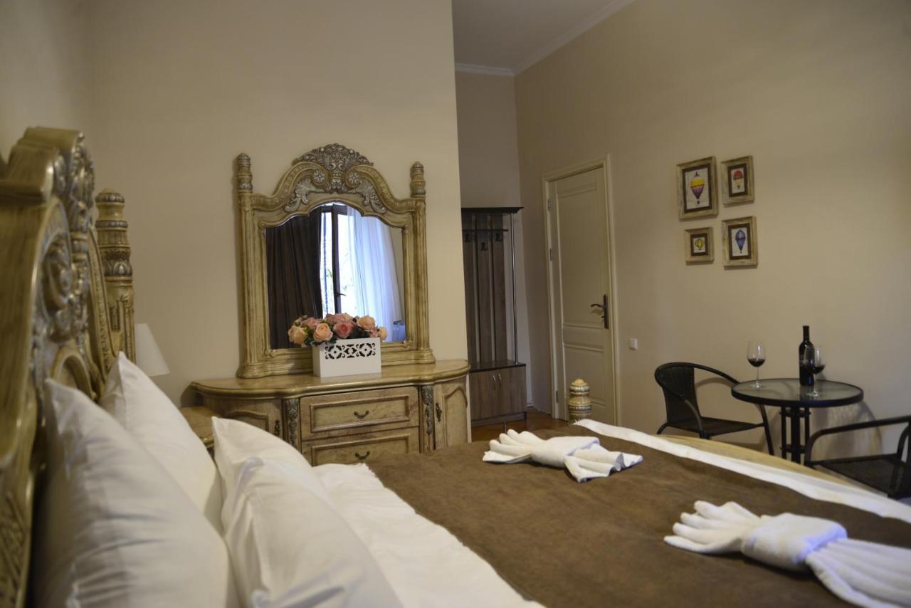 Hotel Victoria Borjomi Eksteriør bilde