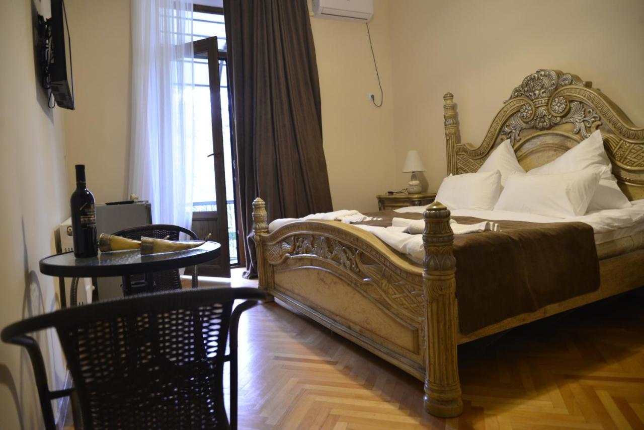 Hotel Victoria Borjomi Eksteriør bilde