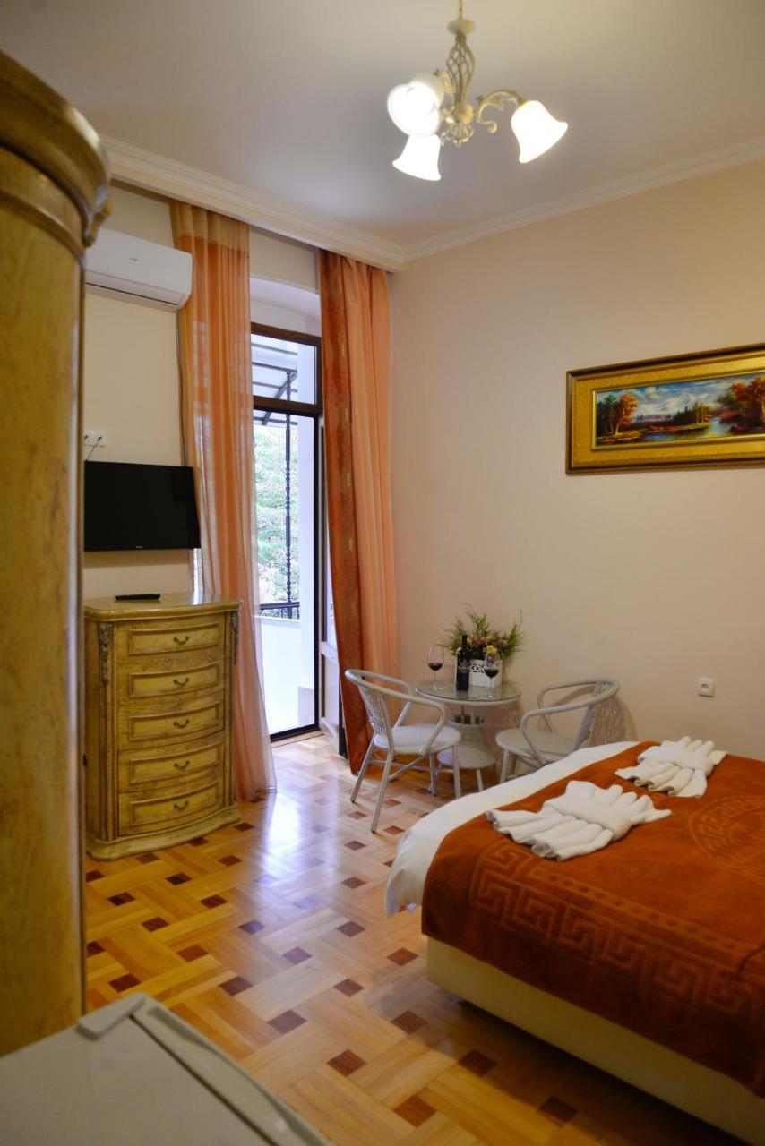 Hotel Victoria Borjomi Eksteriør bilde