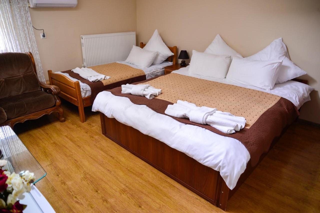 Hotel Victoria Borjomi Eksteriør bilde