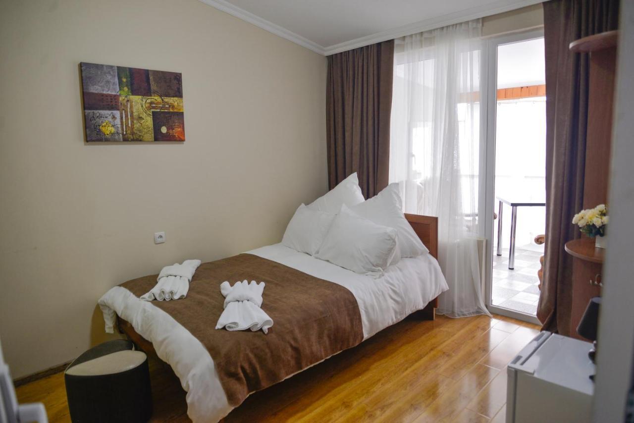 Hotel Victoria Borjomi Eksteriør bilde